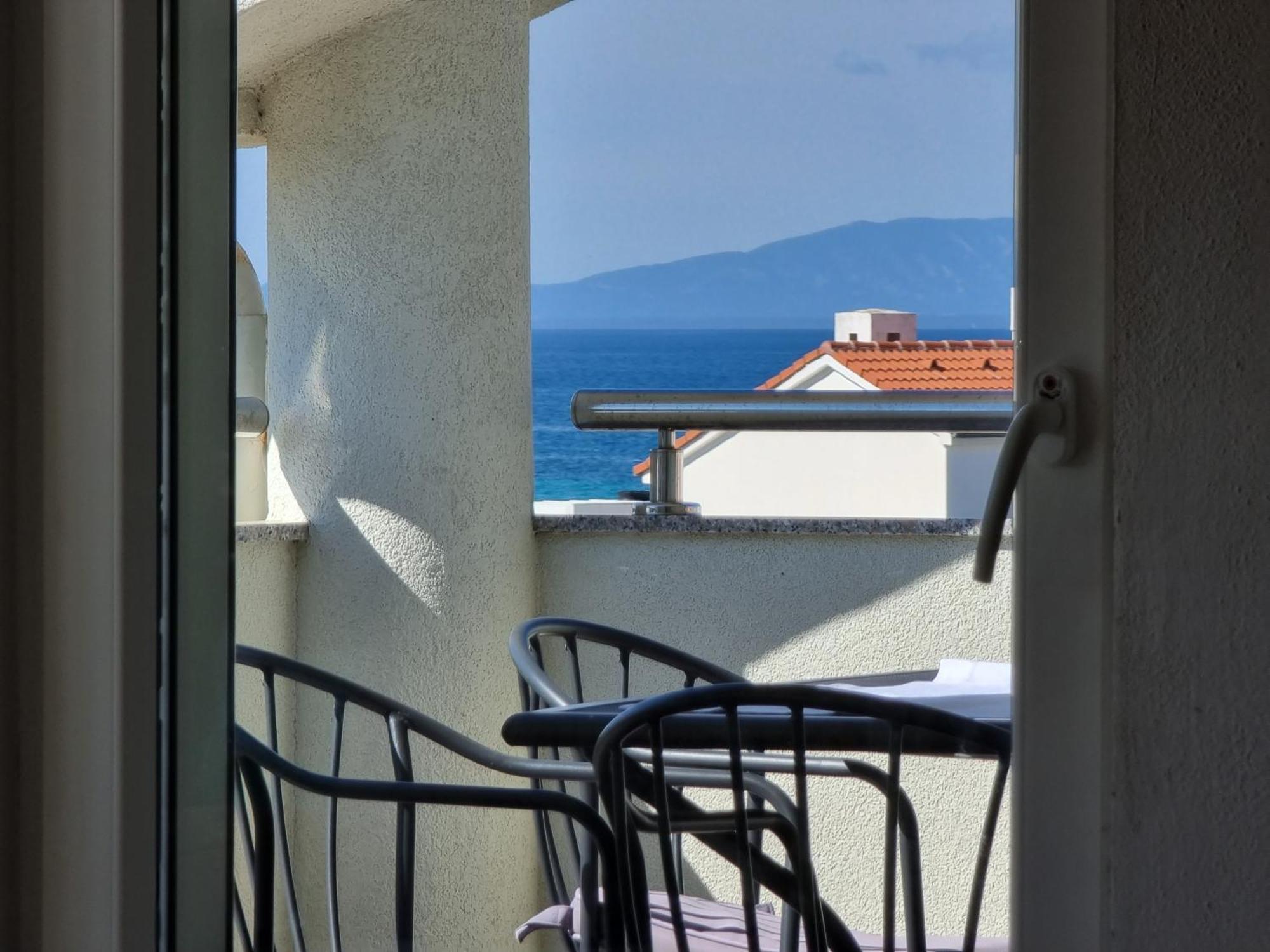 The Golden Grotto Apartments Novalja Room photo